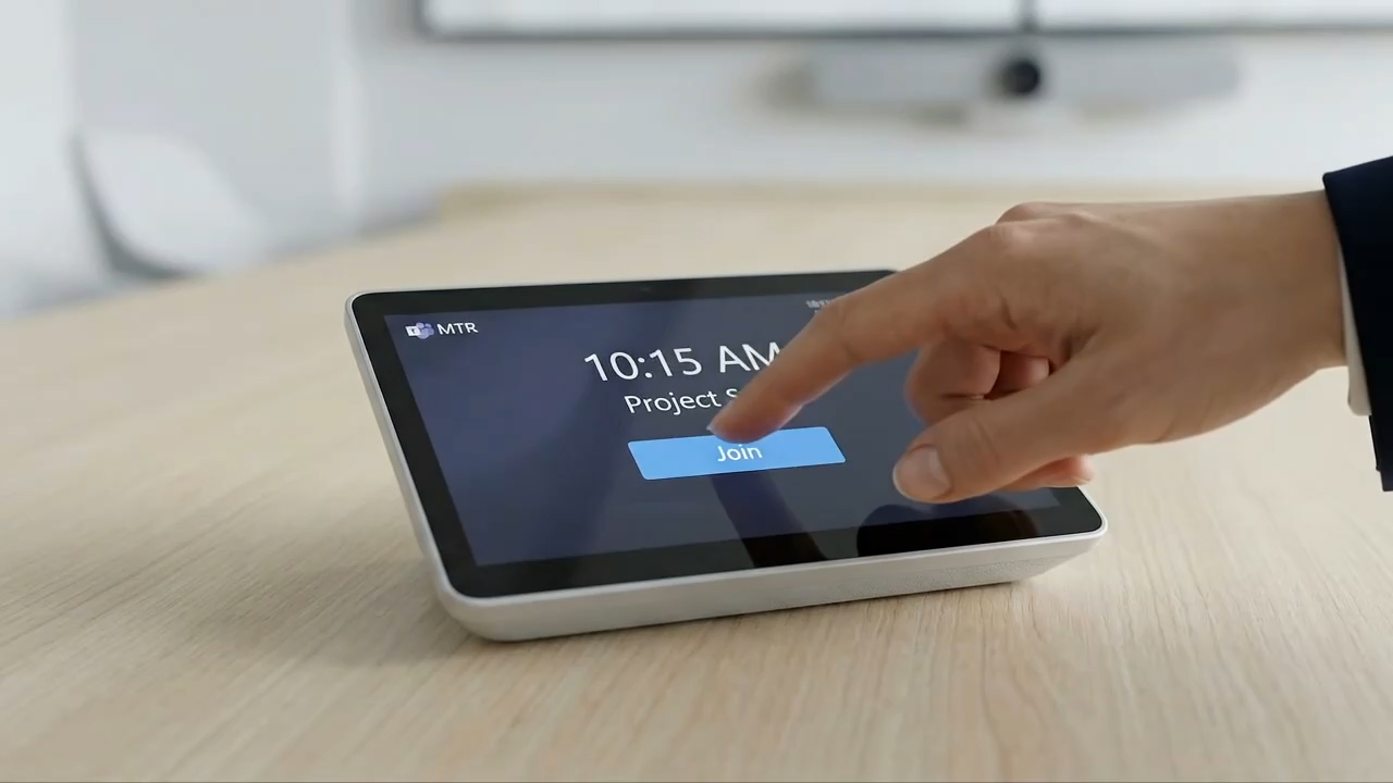 MTR Touchpanel auf dem Konferenztisch
